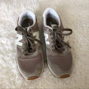 New Balance | Shoes | New Balance 42 Sneakers Size 9 | Poshmark